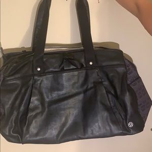 lululemon athletica Bags - Lululemon Leather Duffle bag lululemon athletica Bags - Lululemon Leather Duffle bag